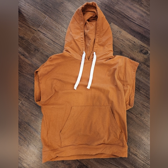 Zyia Camel Knockout Cinch Hoodie - Picture 7 of 10
